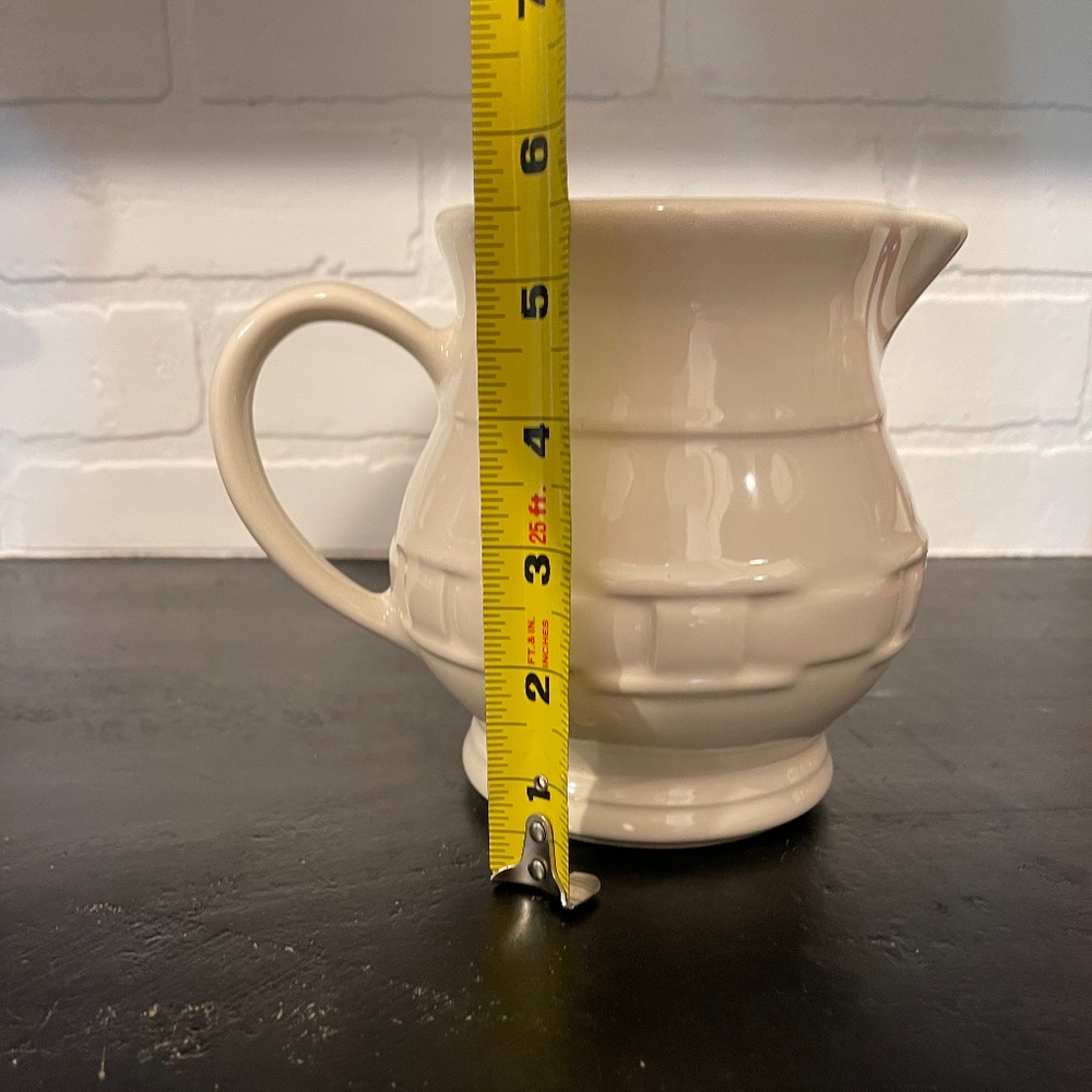 Longaberger Pitcher - Picture 4 of 9